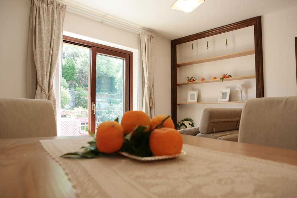 Relax In Piazzetta Casa E Appartamento Per Vacanze Trevignano Romano Cameră foto